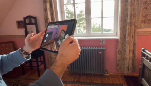 hands-holding-tablet hands-holding-tablet
